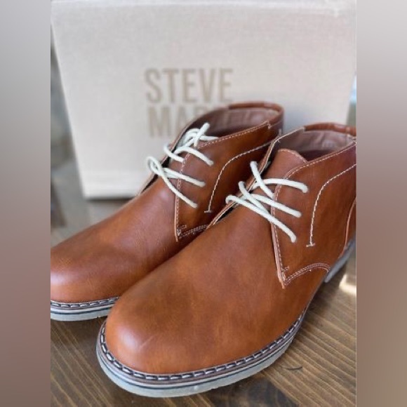 NEW IN BOX Steve Madden Brown Faux Leather youth Boots - Picture 1 of 5